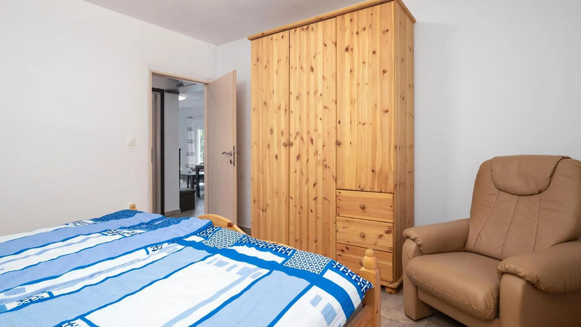 Gorgeous Home In Koromacno With Wifi Vakantiehuis