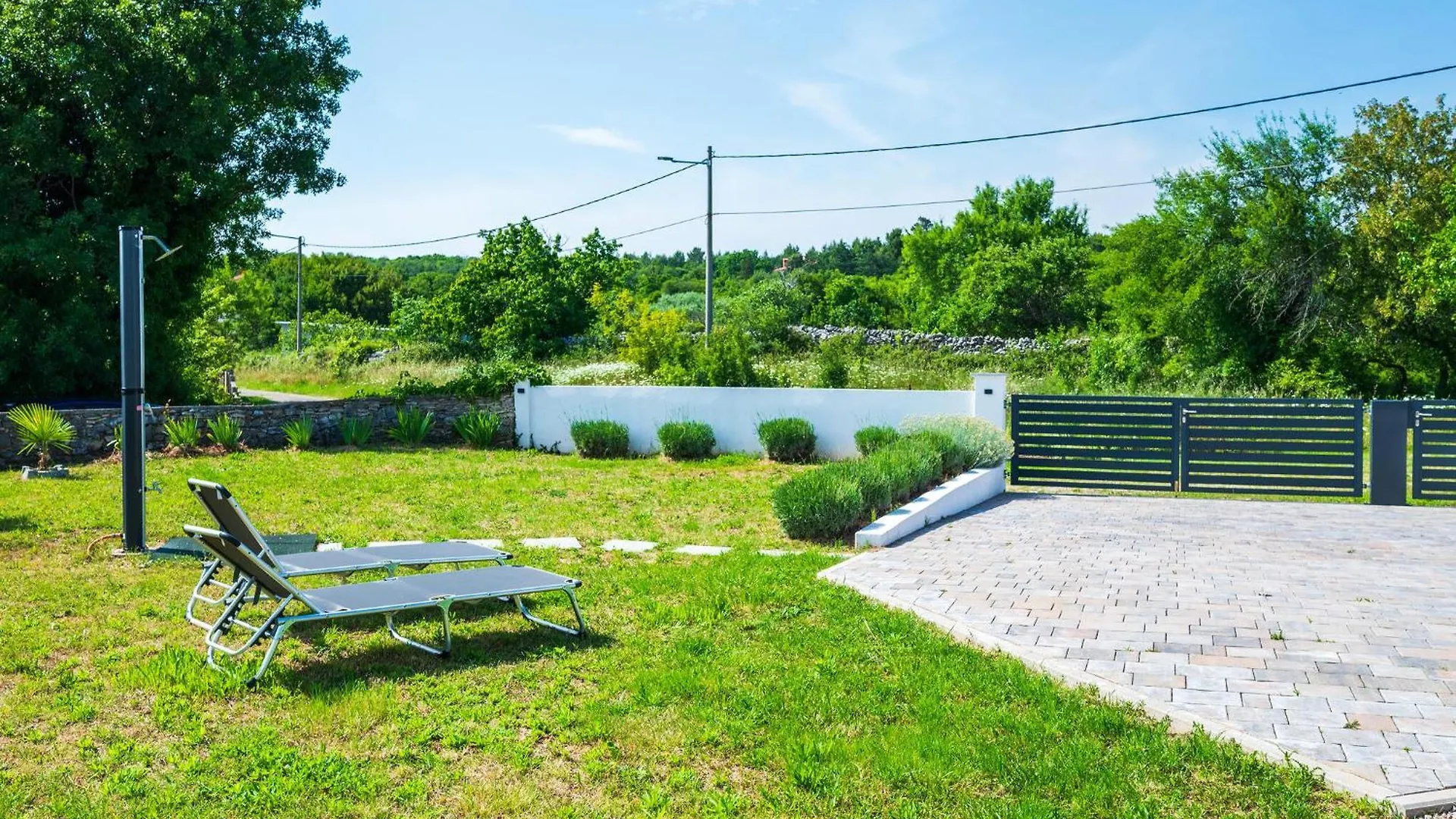 Gorgeous Home In Koromacno With Wifi Vakantiehuis